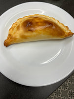 Empanada mechada queso cebolla caramelizada (6 unid x 180 g.)