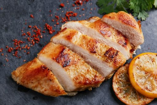 Pechuga de pollo dorada 500 g.