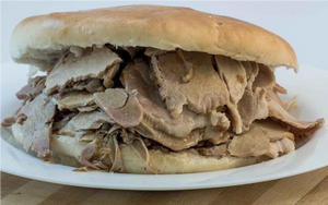 Lomito de cerdo laminado al jugo 900 gr (500 gr de lomitos+400 gr de jugo)